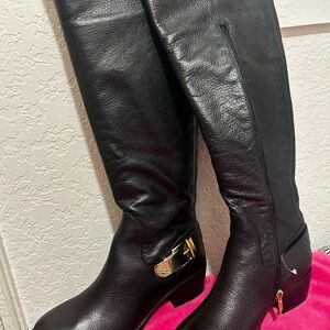 Elegant Vince Camino  Black Leather Knee-High Bootssz81/2 new !!!!